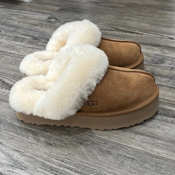 UGG ブーツ　UGG Disquette Slipper Chestnut 1_665248_TH.JPG
